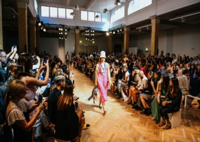 Smart Eventi organised the fashion show of the historical brand Cividini during September Fashion Week.