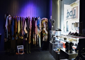 Smart Eventi found a suitable location for Lone Design Club's temporary store during September Fashion Week.