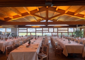 A successful case study: multicultural team building for Xiaomi in Valtellina, where local tradition and collaborative challenges created lasting connections between Italian and Chinese colleagues in an engaging and productive atmosphere.