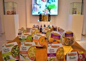 Smart Eventi organized a press day for La Linea Verde to launch their new oriental soups line.