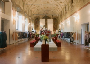 An exclusive event to present Vero Moda's collections to top European customers at a prestigious venue.
